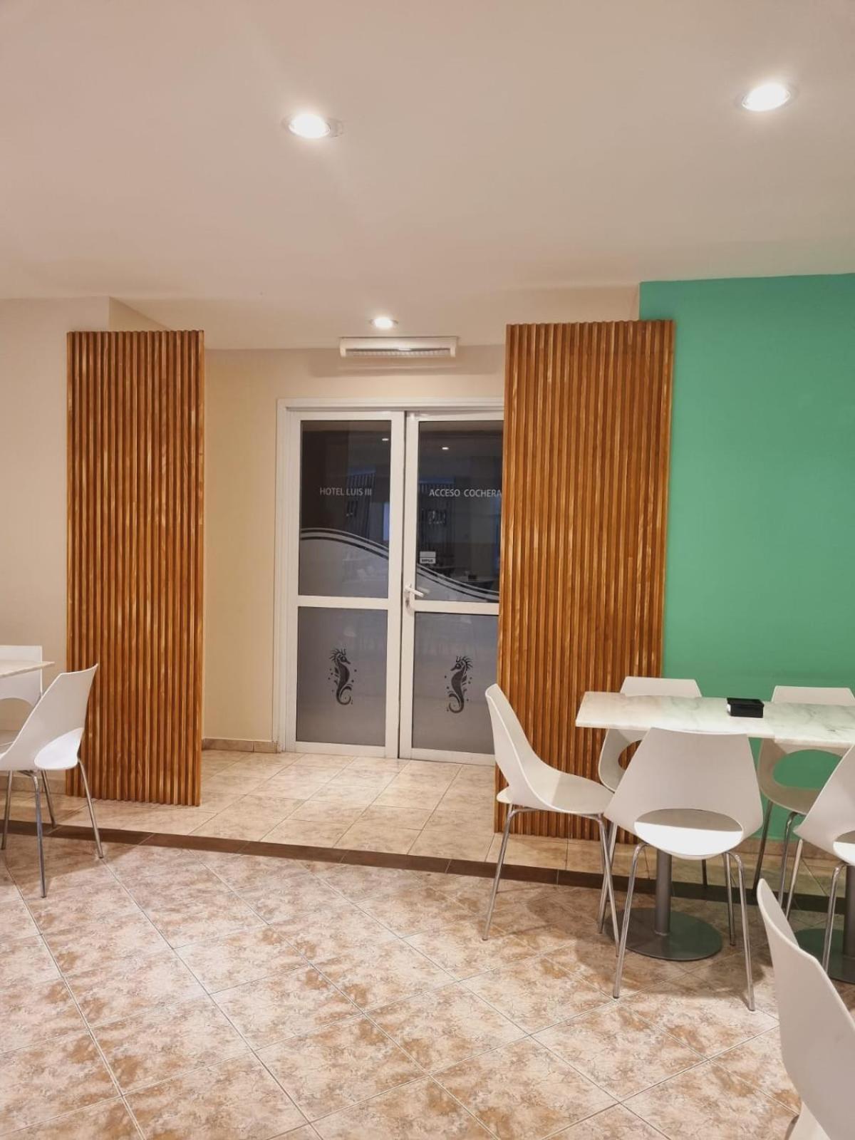 Hotel Luis III Mar del Plata Buitenkant foto